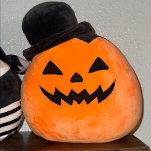 Riba the Jack-o’-lantern 8” Squishmallow